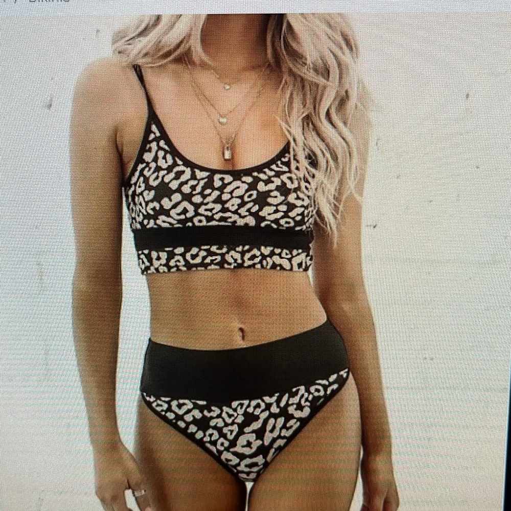 New! Amazing Lace I’m With The Band Leopard Bikini Size Medium NWT